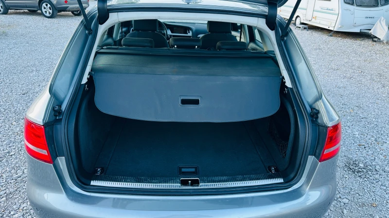 Audi A4 B8 2.0tdi-143kc Лед-Navi-6 скорости, снимка 12 - Автомобили и джипове - 50842830
