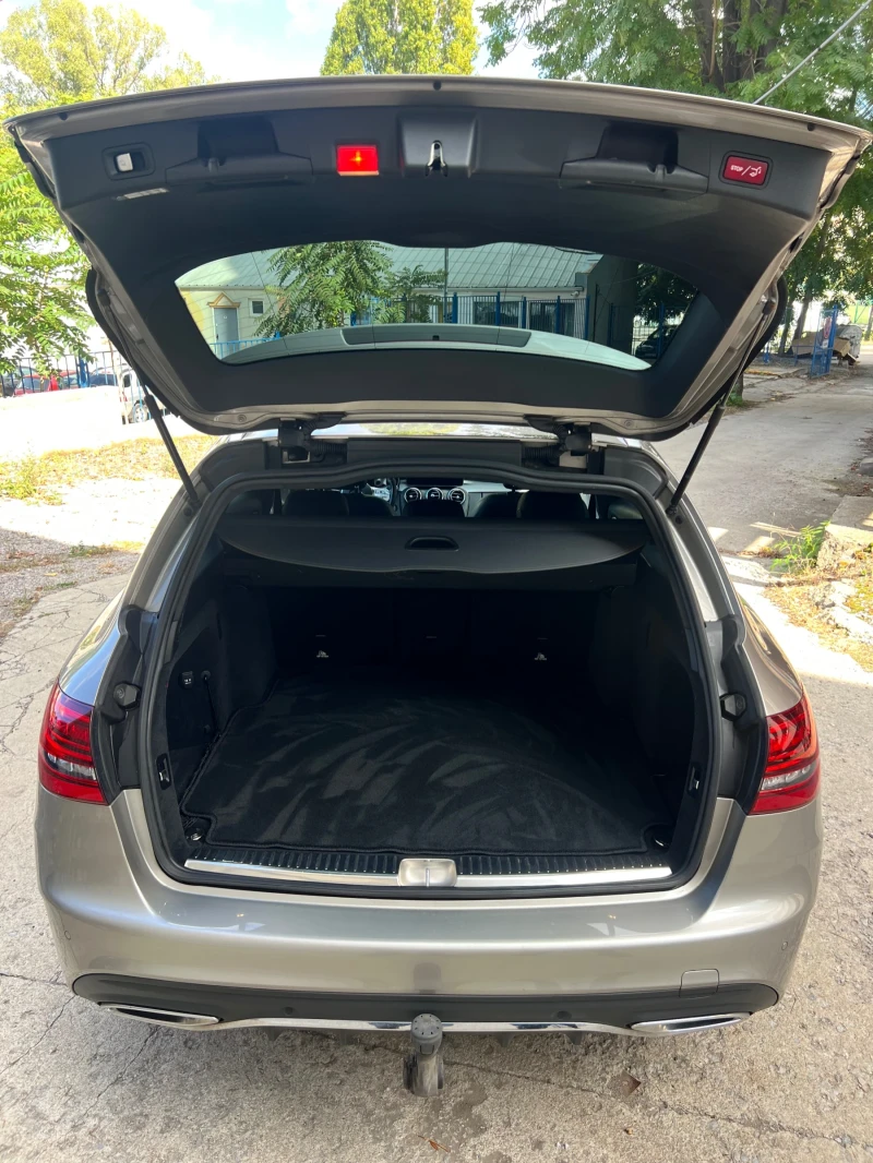 Mercedes-Benz C 220 AMG Line 9G - Tronic, снимка 4 - Автомобили и джипове - 52586377