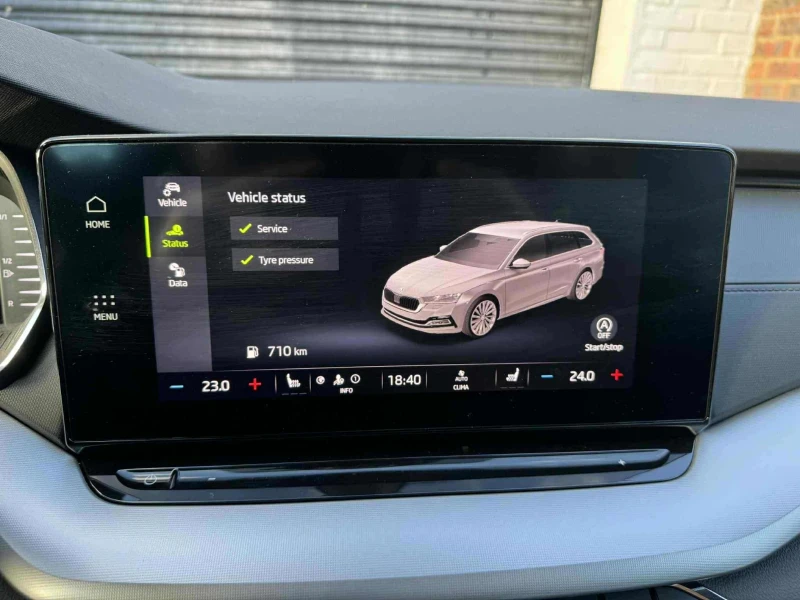 Skoda Octavia 1.0 turbo, снимка 10 - Автомобили и джипове - 52659445