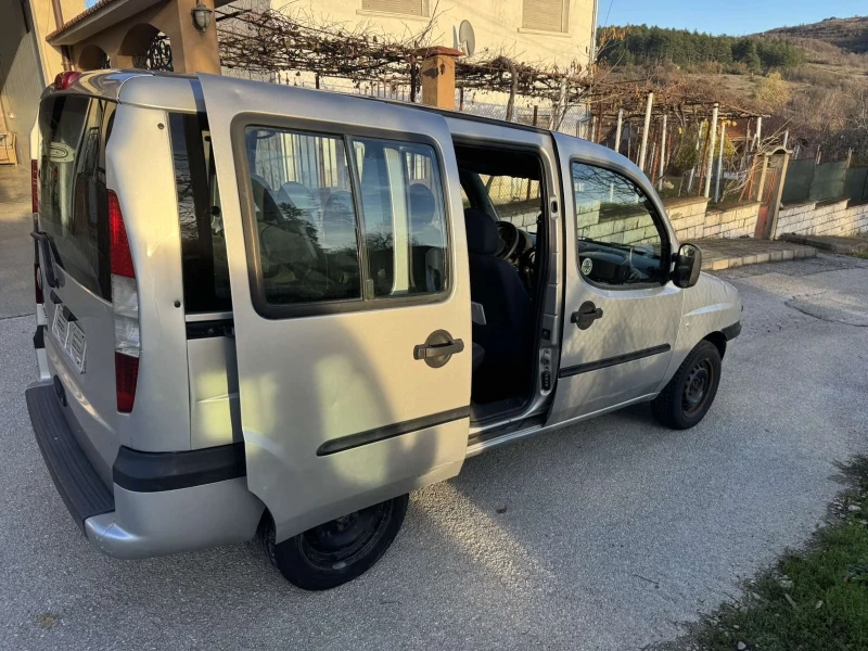 Fiat Doblo 1.9 JTD 105 к.с, снимка 2 - Автомобили и джипове - 52788023