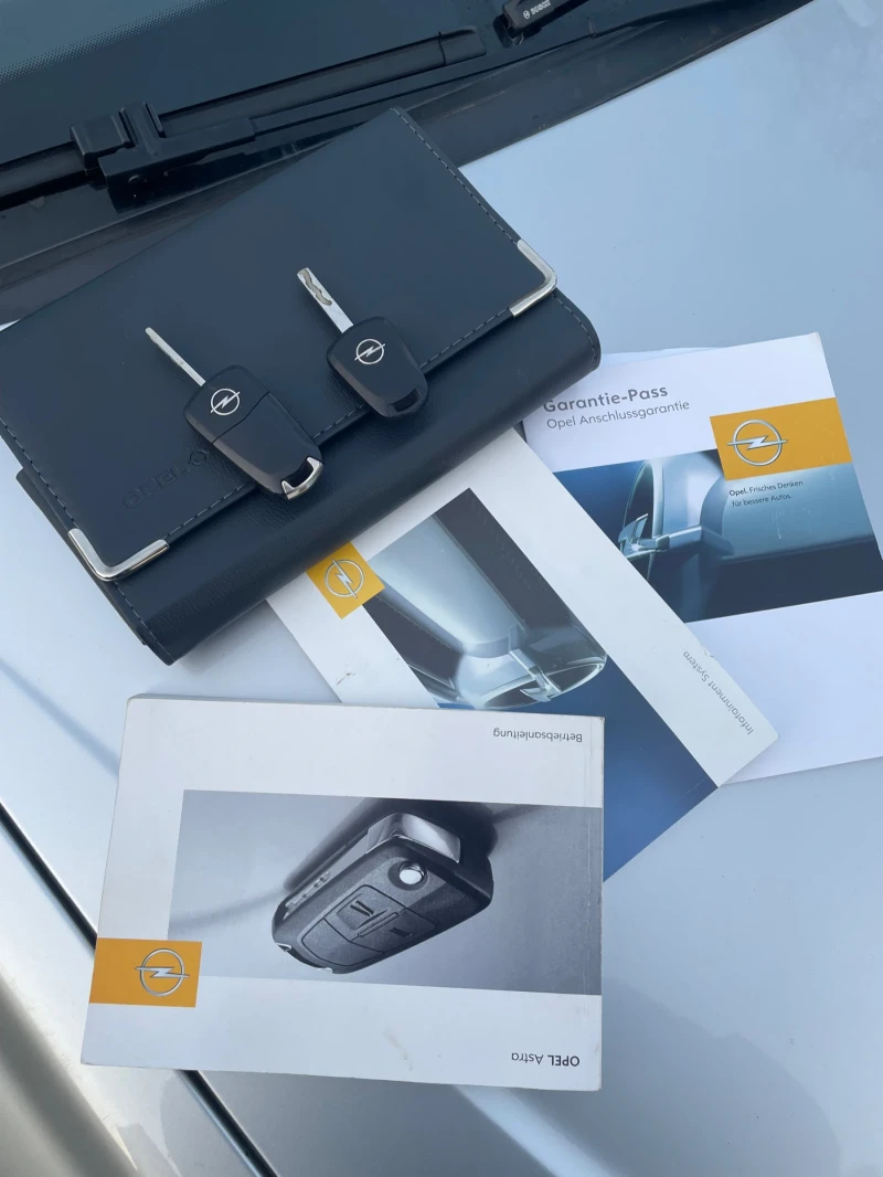 Opel Astra 1.8 Benzin 125 коня, снимка 15 - Автомобили и джипове - 52825003