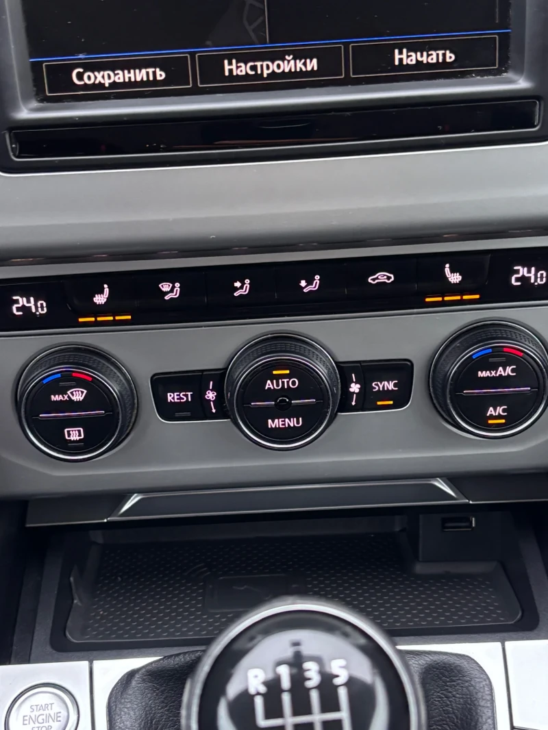 VW Passat, снимка 13 - Автомобили и джипове - 53386778