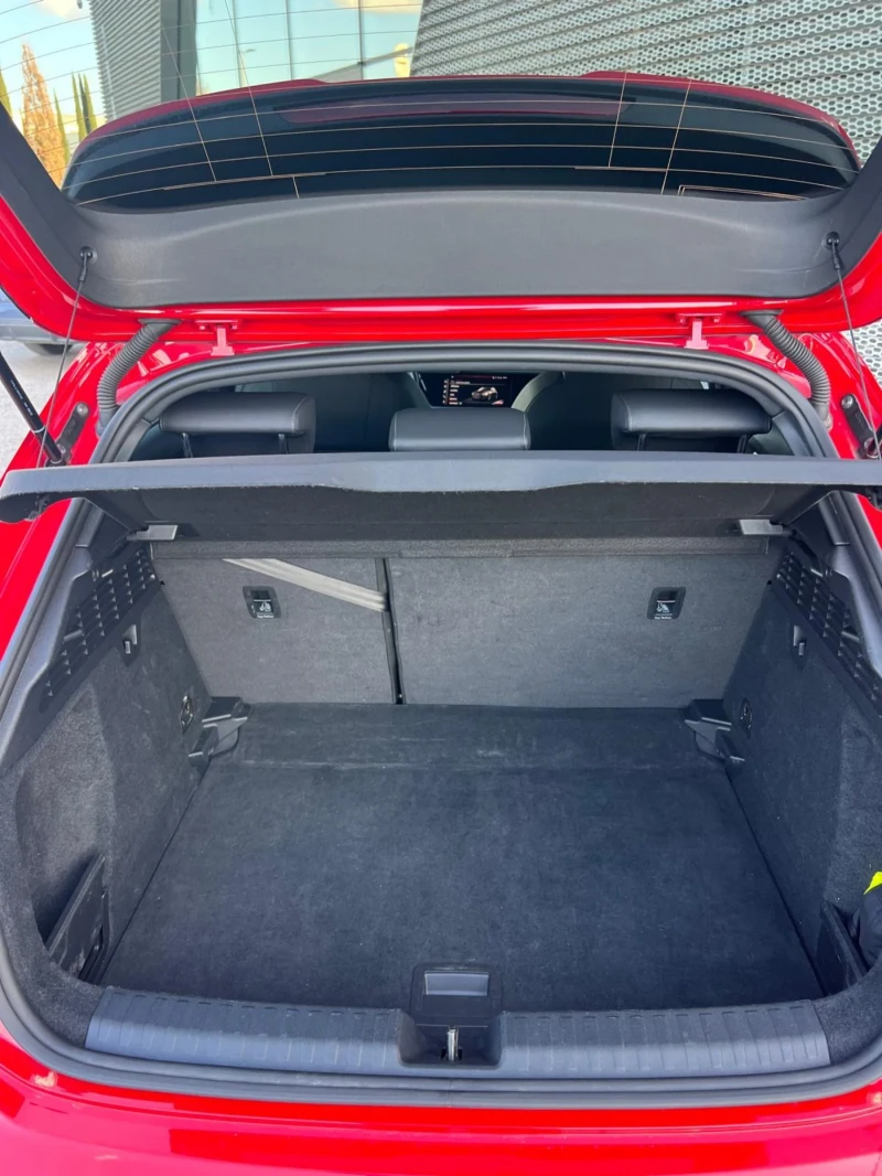 Audi A3 S-Line 35TDI Sportback, снимка 11 - Автомобили и джипове - 53526171