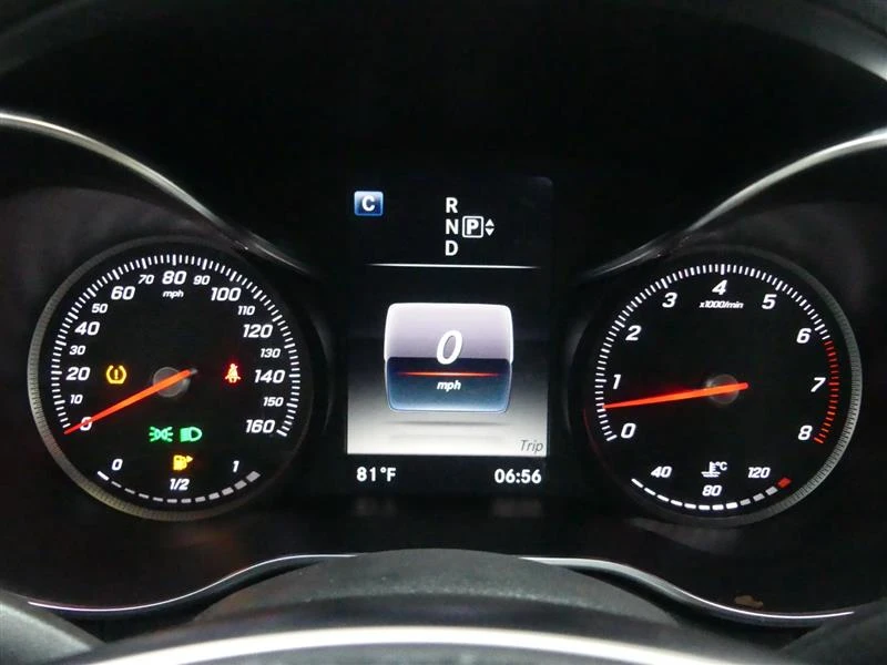 Mercedes-Benz C 400 4MATIC* BURMESTER* AMG PACK*  - изображение 6