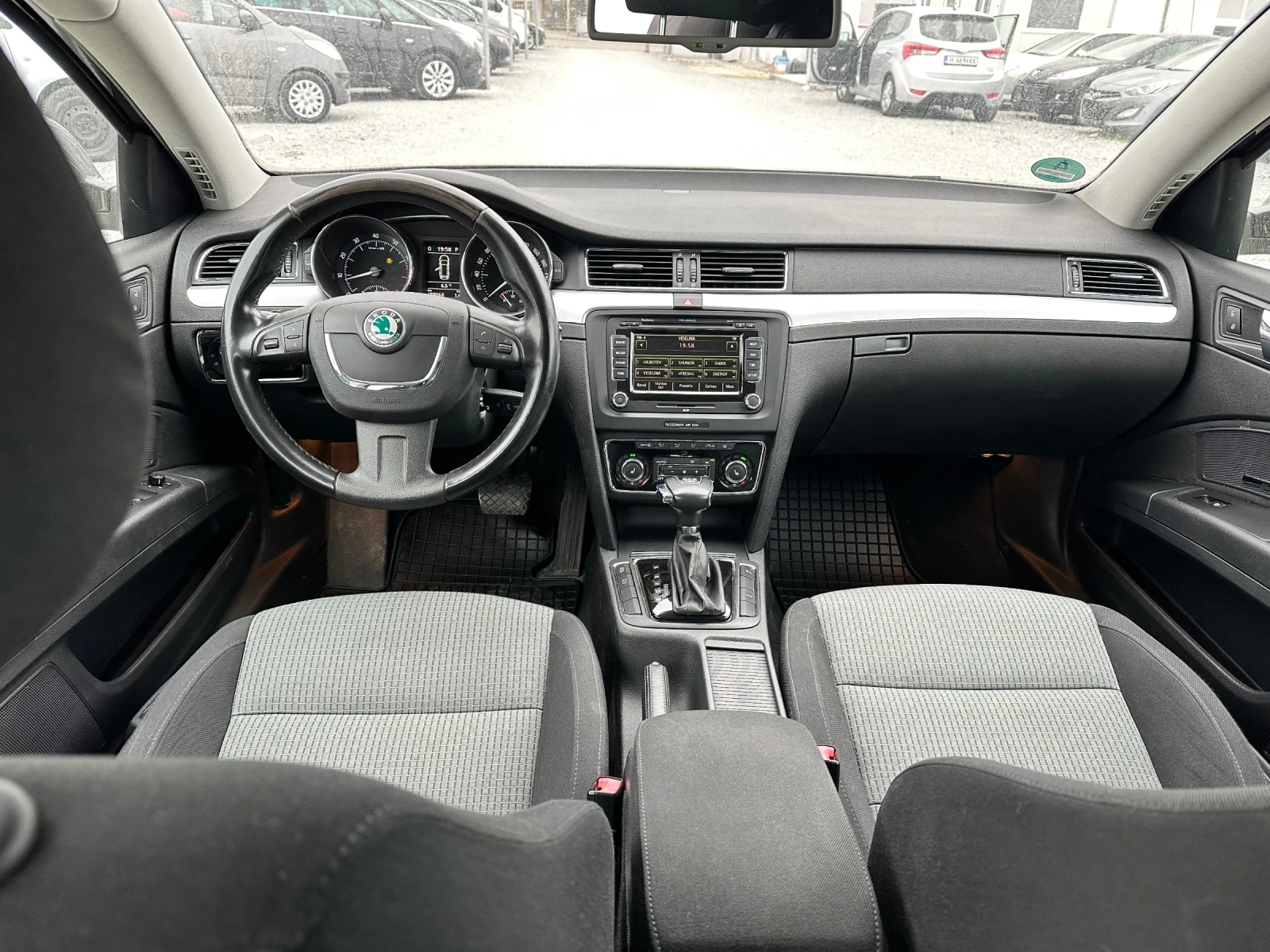 Skoda Superb 3.6 i 4x4 | Mobile.bg — изображение 15