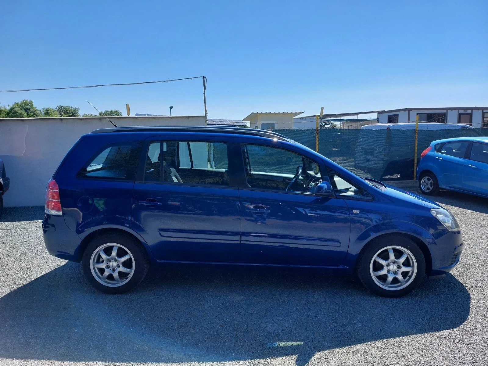 Opel Zafira 1.8i, 7места - изображение 10