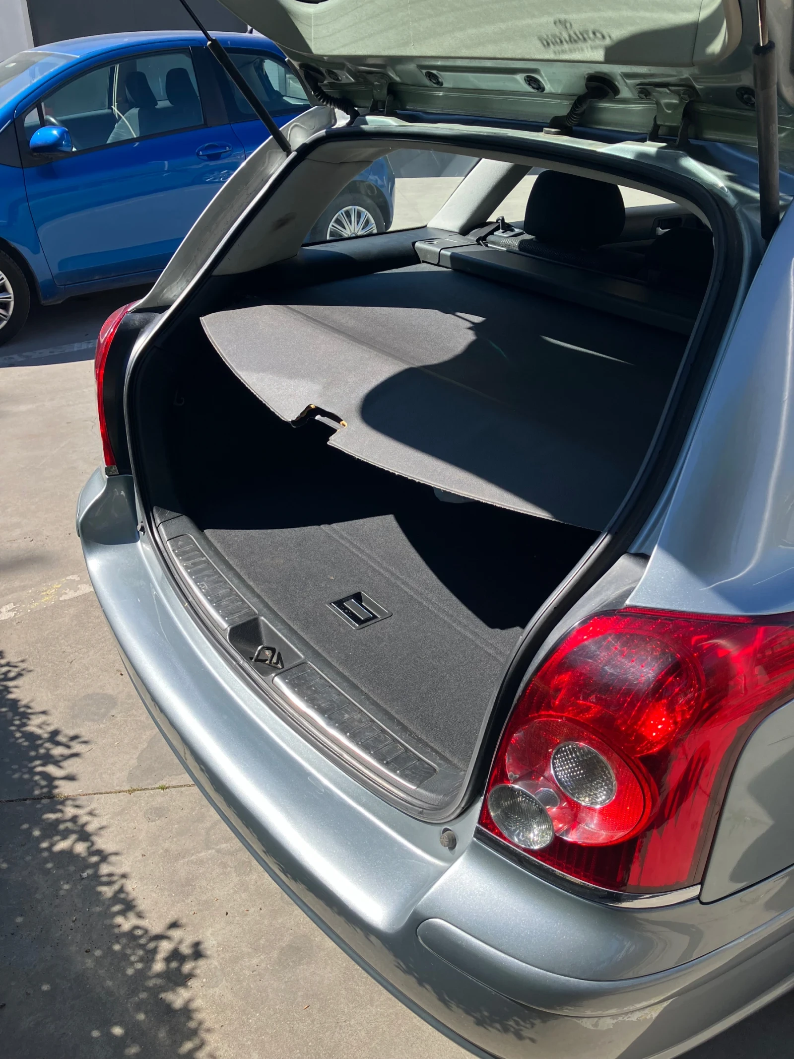 Toyota Avensis D4D 2.0 126 к.с. - изображение 8