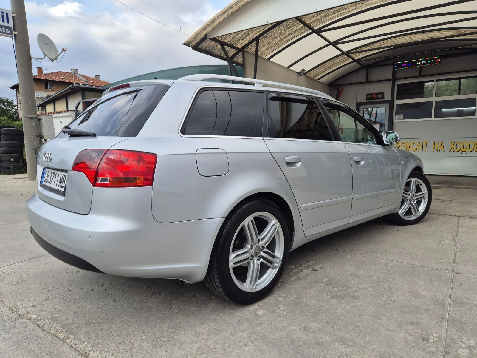 Audi A4 2.0TDI 2008г.Автомат - изображение 6