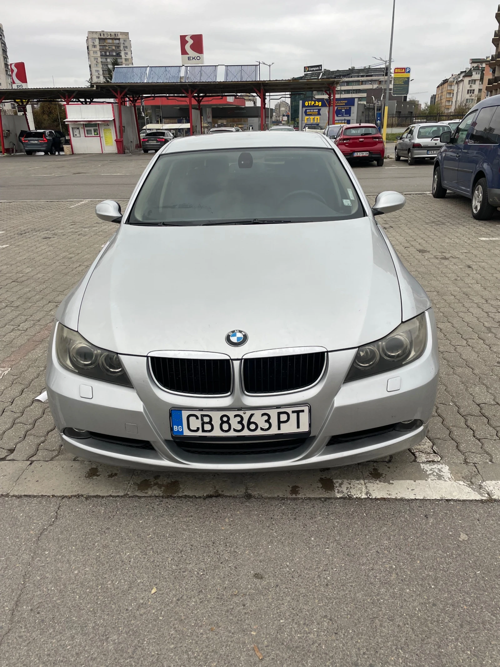 BMW 320