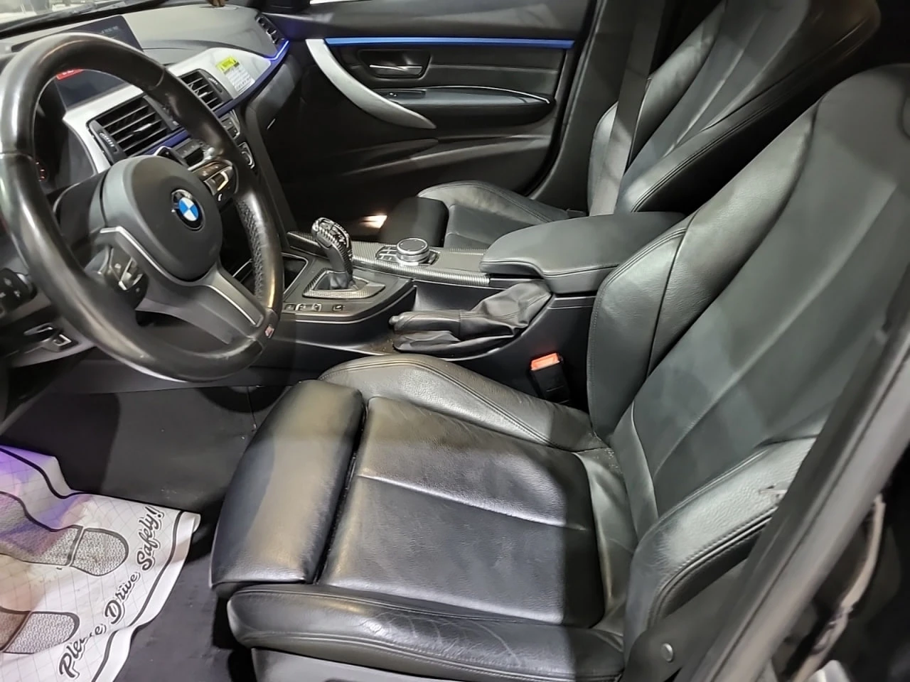 BMW 330 * АВТО КРЕДИТ* ЦЕНА ДО БГ * Сервизна история *  - изображение 7