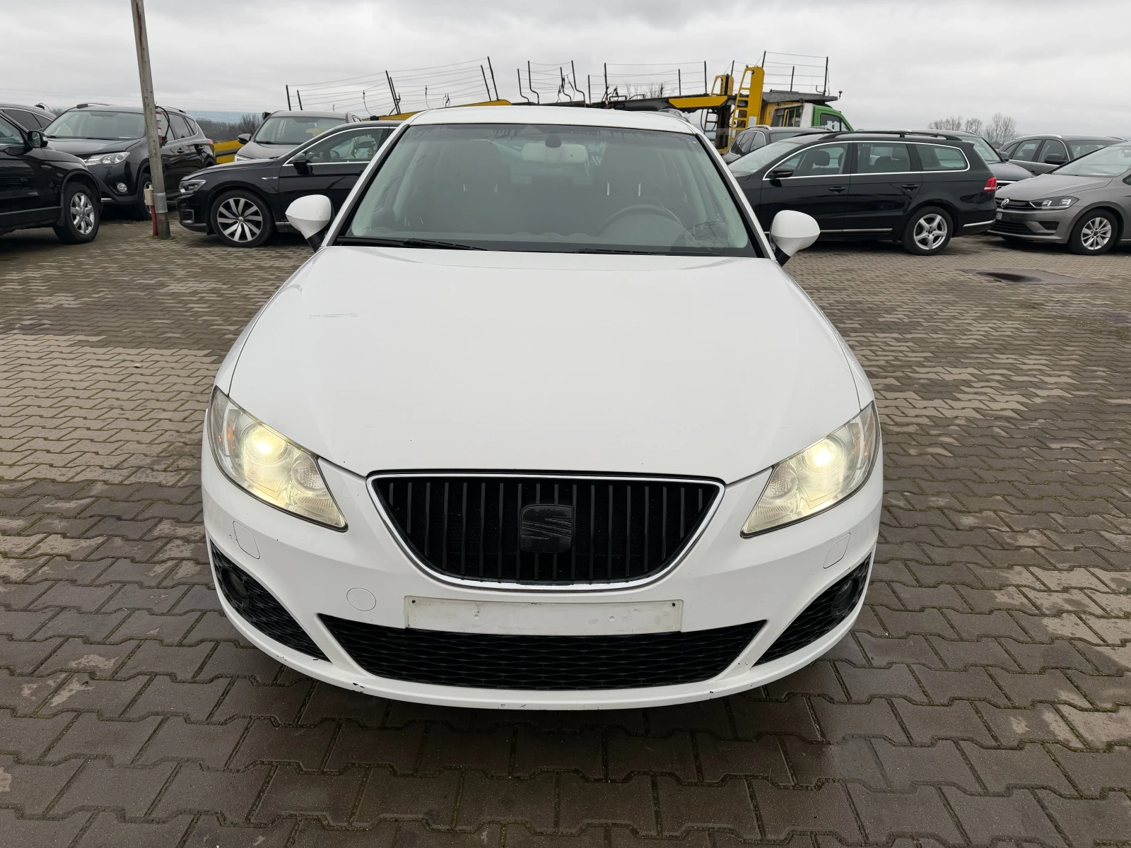 Seat Exeo 2.0TDI NAVI EURO 5 - изображение 3