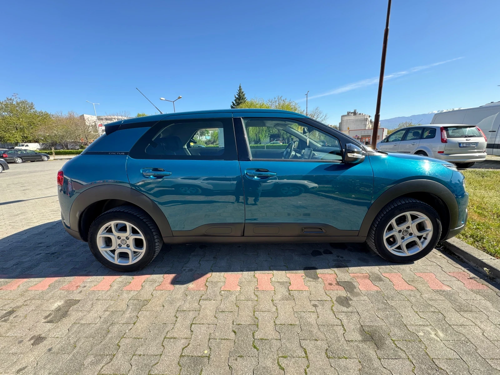 Citroen C4 Cactus, снимка 6 - Автомобили и джипове - 54152440