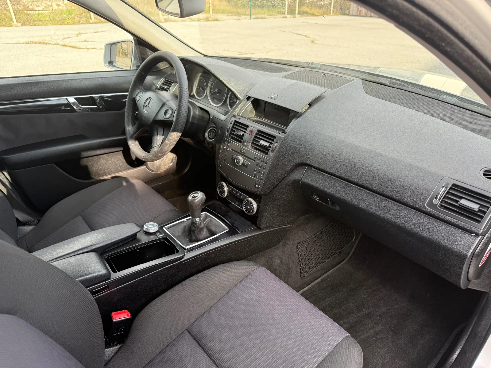 Mercedes-Benz C 200 OM646 подгрев, снимка 11 - Автомобили и джипове - 54223110