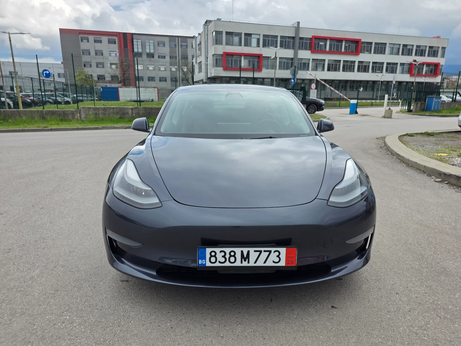 Tesla Model 3 LFP 2023, снимка 2 - Автомобили и джипове - 54282181