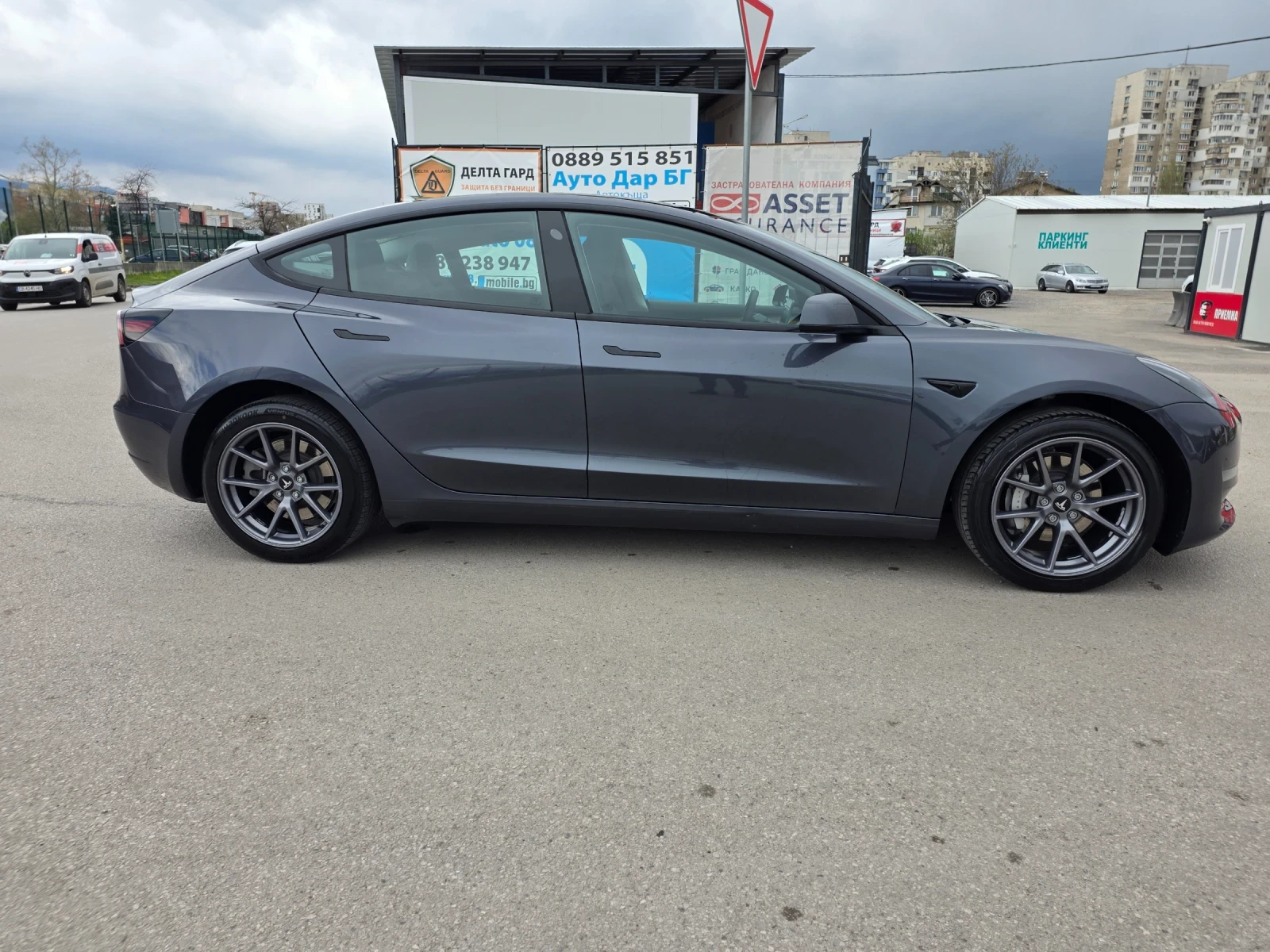 Tesla Model 3 LFP 2023, снимка 4 - Автомобили и джипове - 54282181