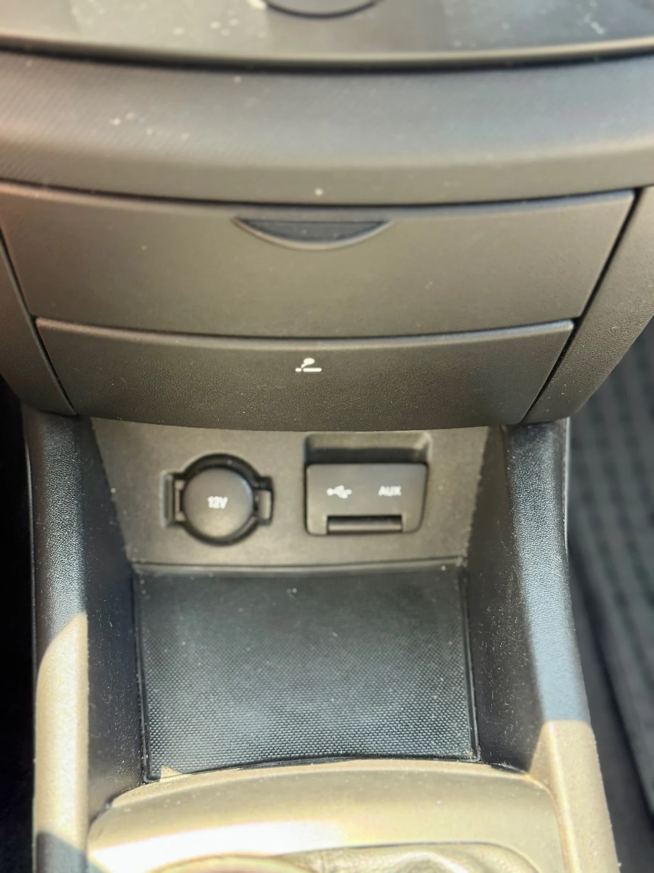 Kia Ceed 1.6 CRDi | Mobile.bg � ����������� 12