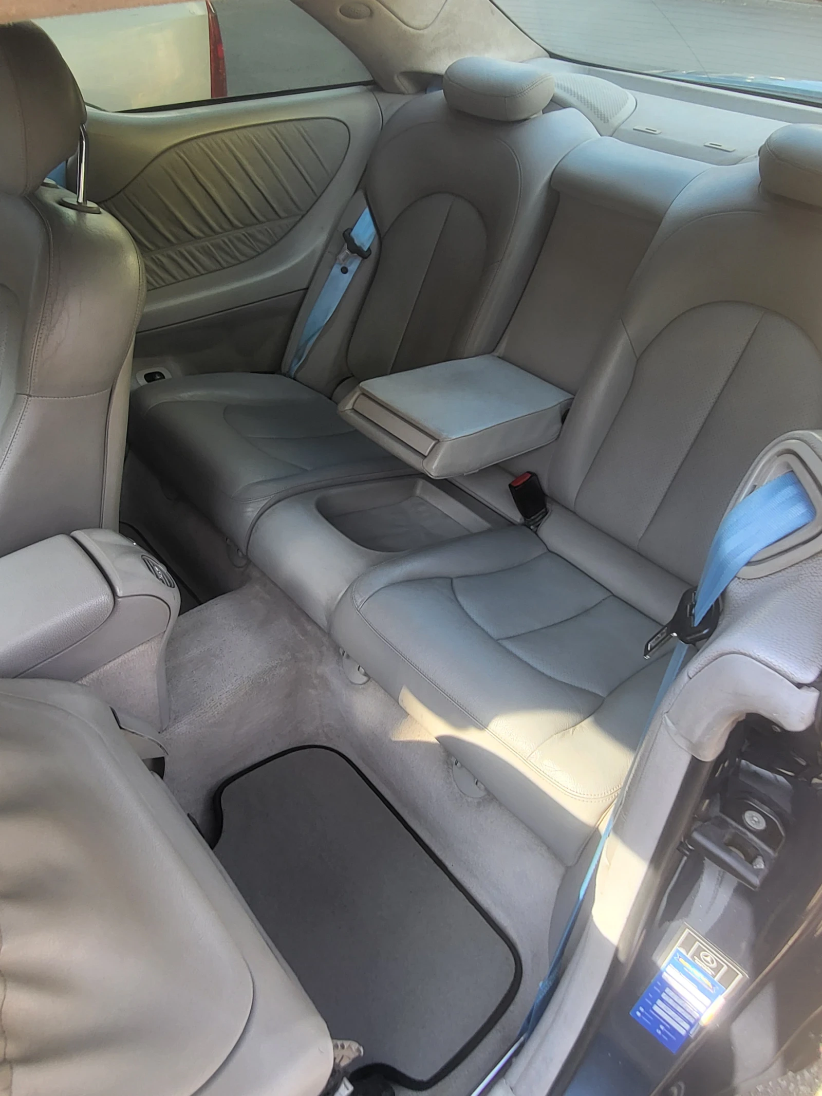 Mercedes-Benz CLK 500, снимка 10 - Автомобили и джипове - 55372939