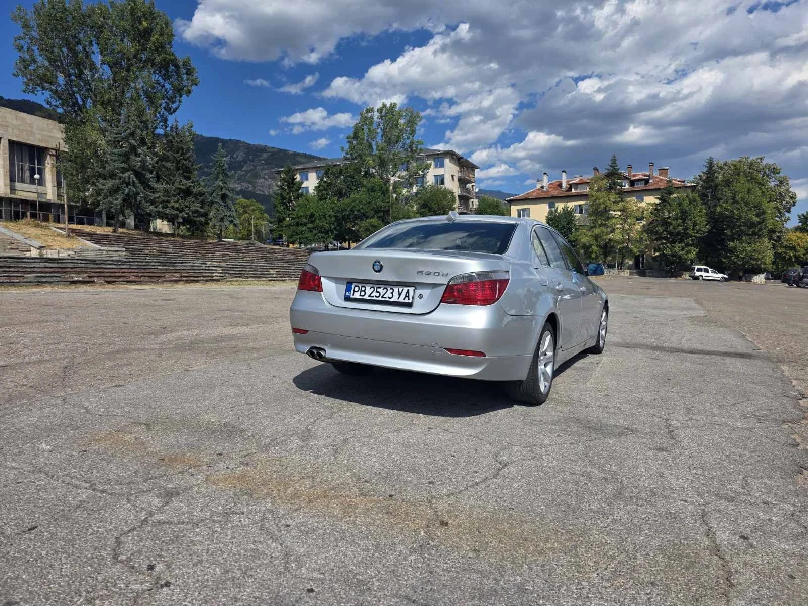 BMW 530 D, снимка 10 - Автомобили и джипове - 55744252