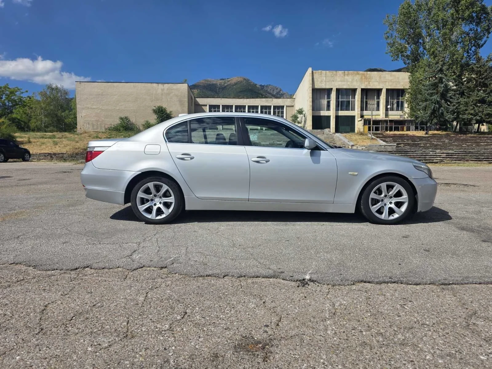 BMW 530 D, снимка 7 - Автомобили и джипове - 55744252
