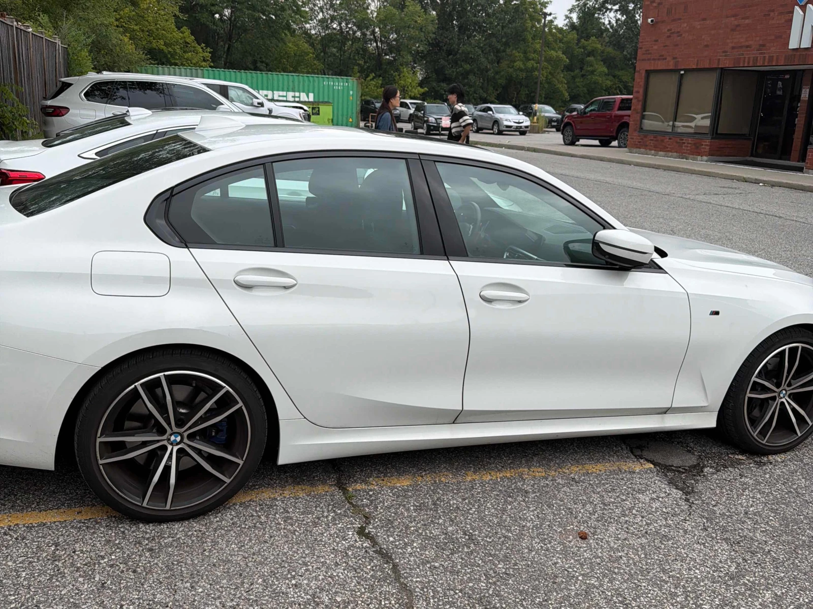 BMW 330 * 330i xDrive * CARFAX * БЕЗ ПЪРВОНАЧАЛНА ВНОСКА, снимка 3 - Автомобили и джипове - 55969762
