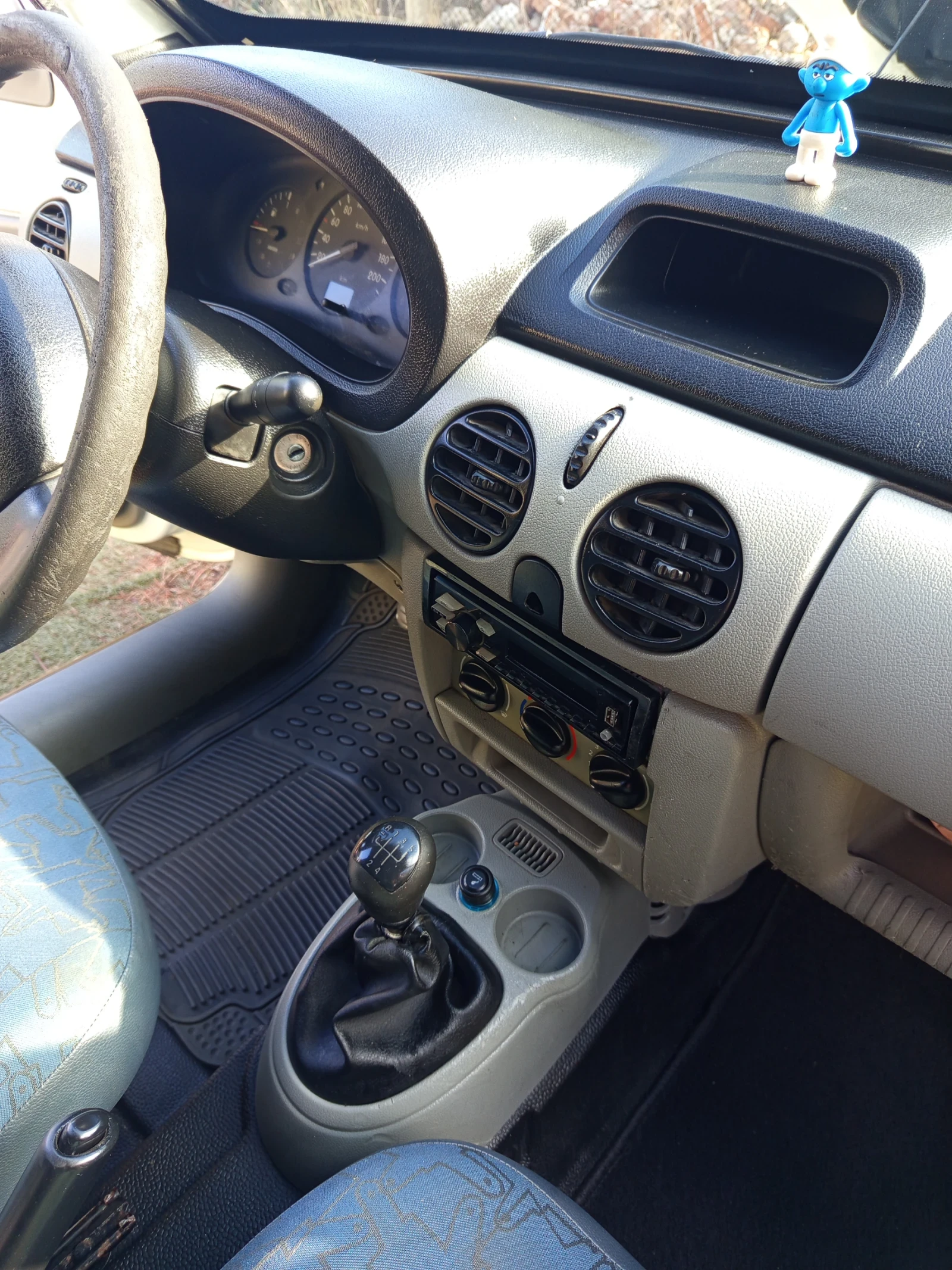 Renault Kangoo 1.9D, снимка 8 - Автомобили и джипове - 56075310