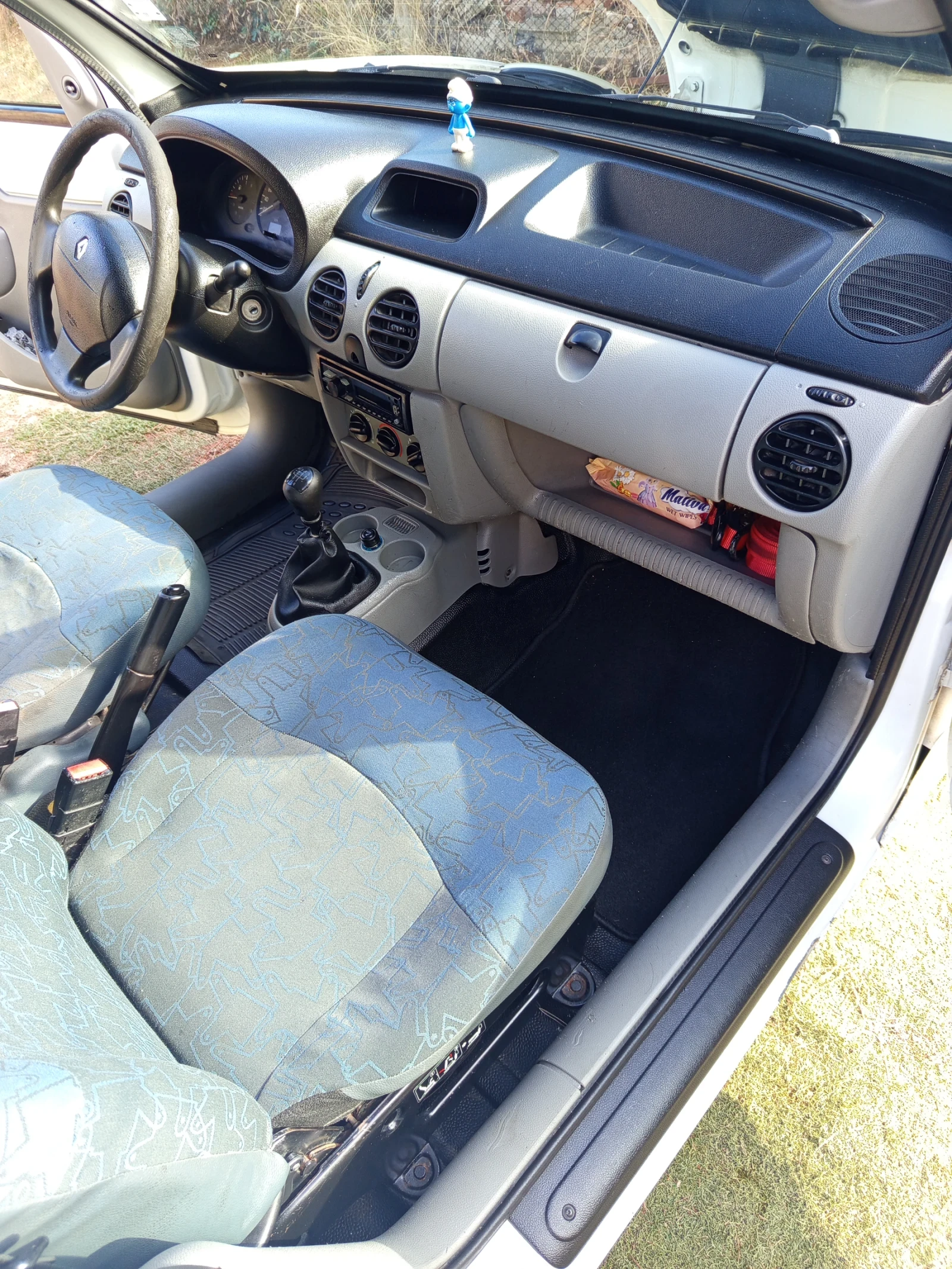 Renault Kangoo 1.9D, снимка 7 - Автомобили и джипове - 56075310