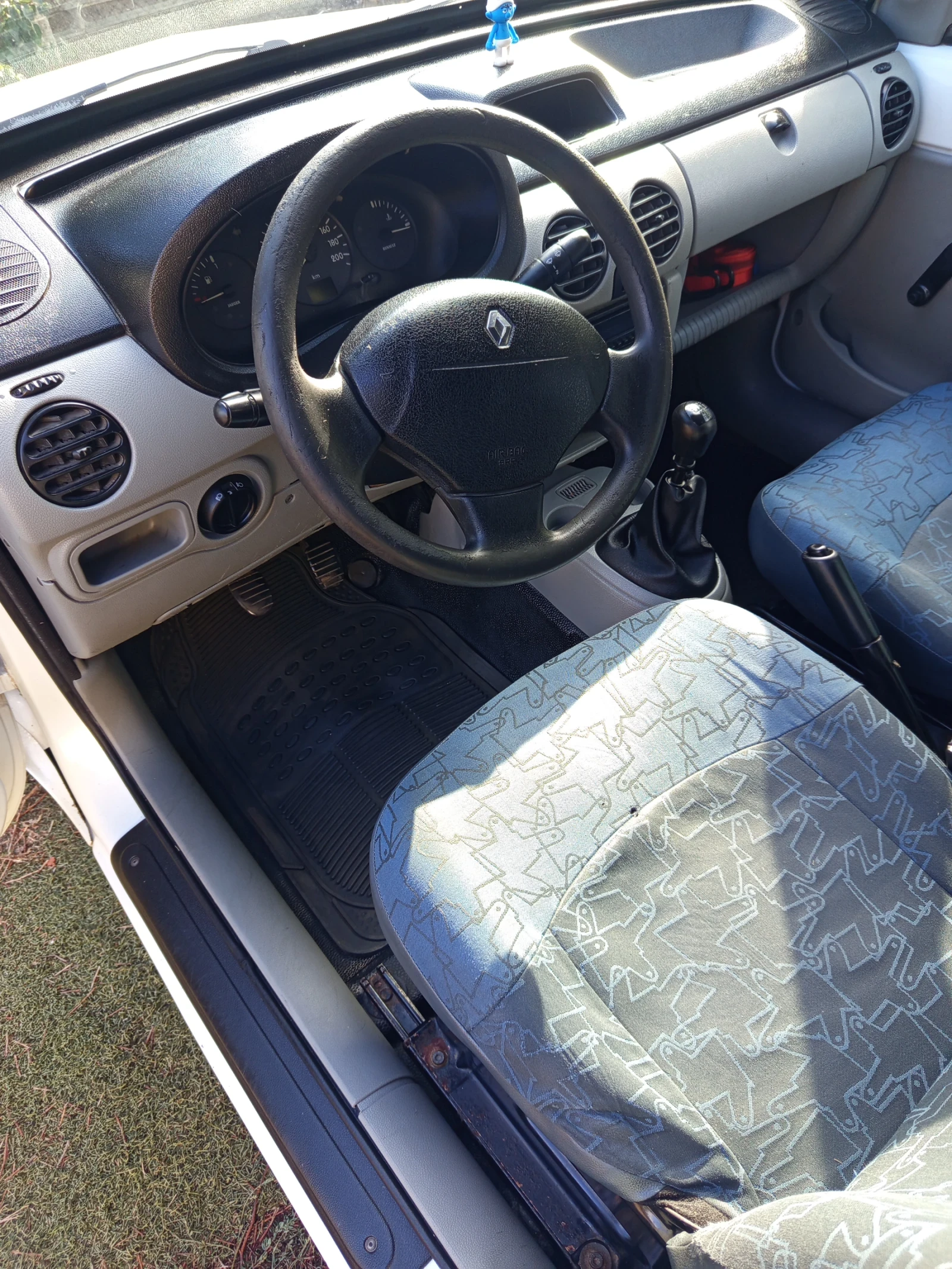Renault Kangoo 1.9D, снимка 9 - Автомобили и джипове - 56075310