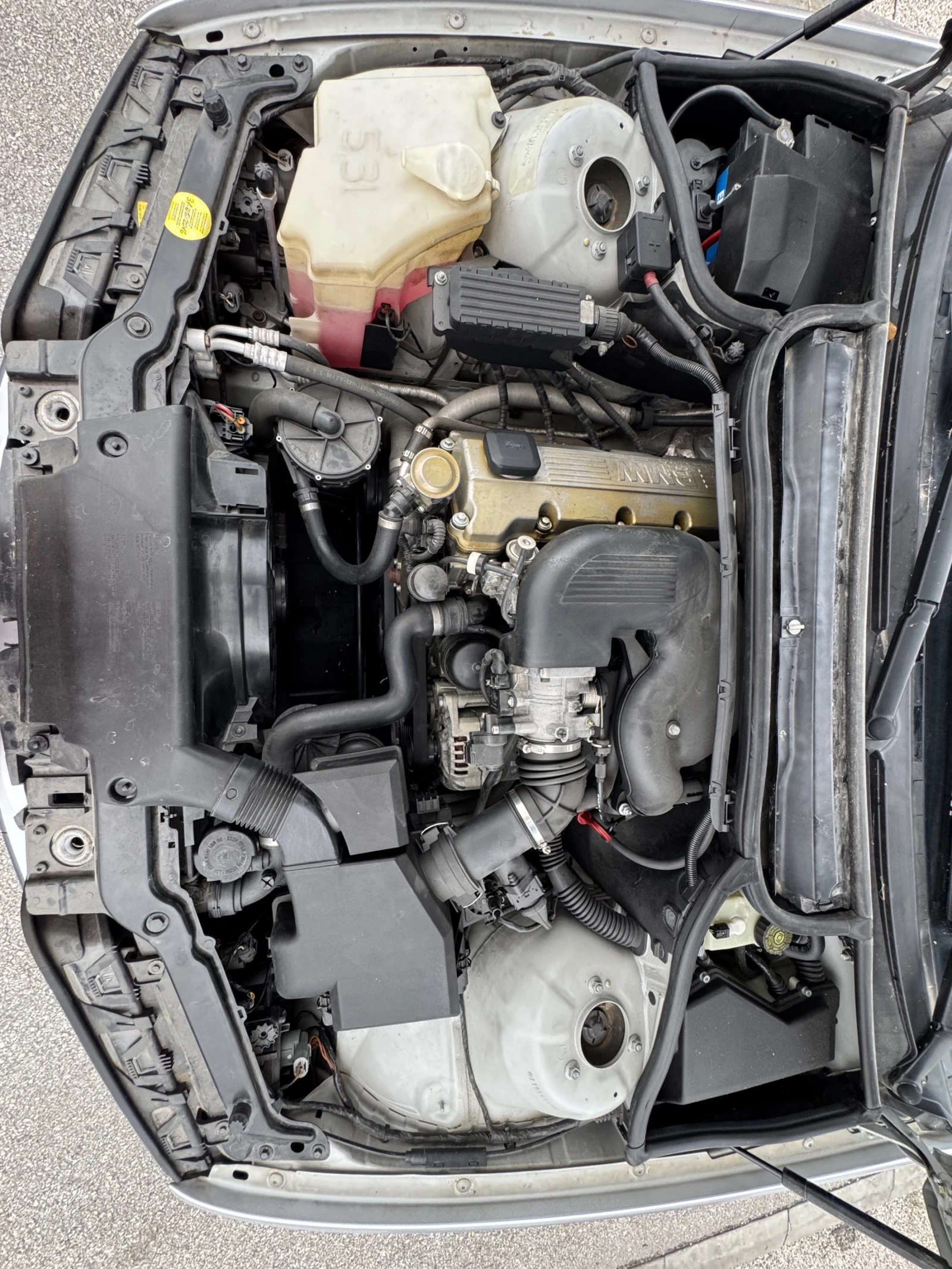 BMW 318, снимка 17 - Автомобили и джипове - 56514656