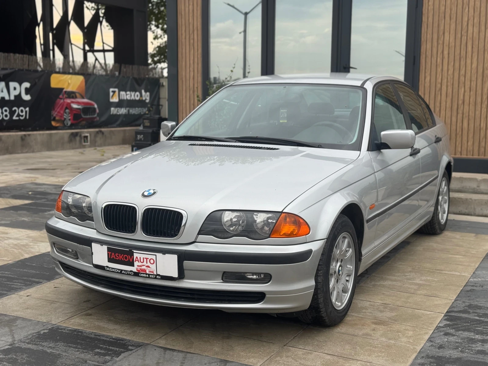 BMW 318