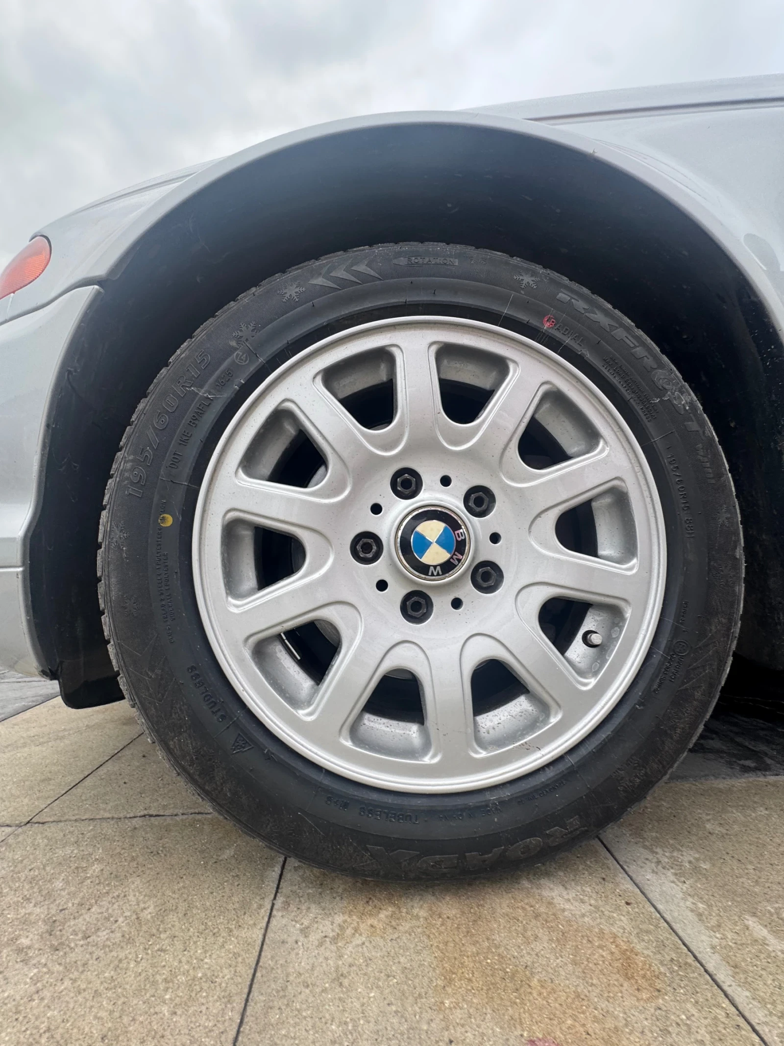 BMW 318, снимка 9 - Автомобили и джипове - 56514656