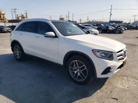  Mercedes-Benz GLC 30...