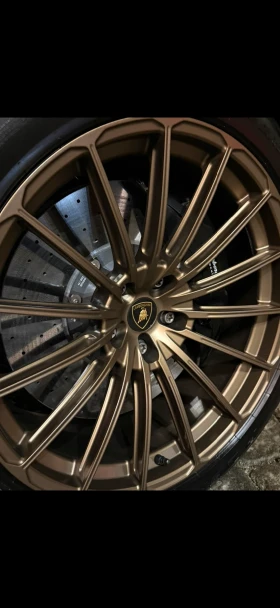 Lamborghini Urus LAMBORGHINI URUS PERFORMANTE  | Mobile.bg    4