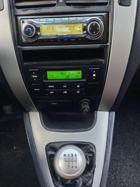 Hyundai Tucson 2.0  | Mobile.bg    13