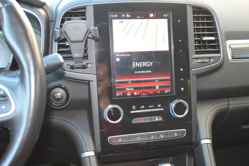 Renault Koleos, снимка 12 - Автомобили и джипове - 52554637