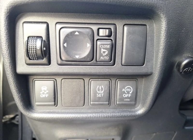 Nissan Juke 1.2i N-Connect* Camera* Alcantara* Keyless* , снимка 9 - Автомобили и джипове - 52540641