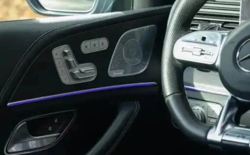 Mercedes-Benz GLE Coupe 400d 4Matic AMG line, снимка 7 - Автомобили и джипове - 52622005