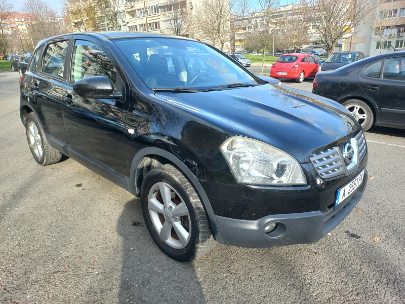 Nissan Qashqai, снимка 6 - Автомобили и джипове - 52679768