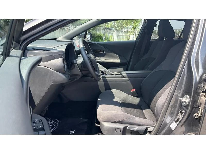 Toyota C-HR 1.8HSD SELECTION, снимка 12 - Автомобили и джипове - 55370113