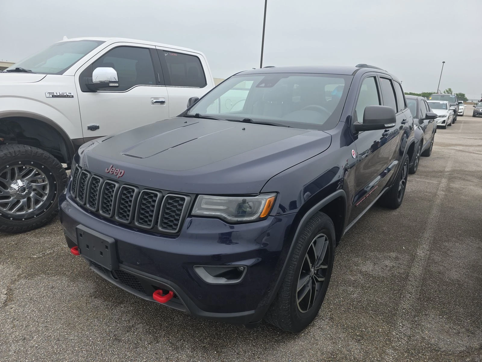 Jeep Grand cherokee TRAILHAWK 5.7 HEMI* Обдух* 8ZF* Дистроник* Пано*  - изображение 2