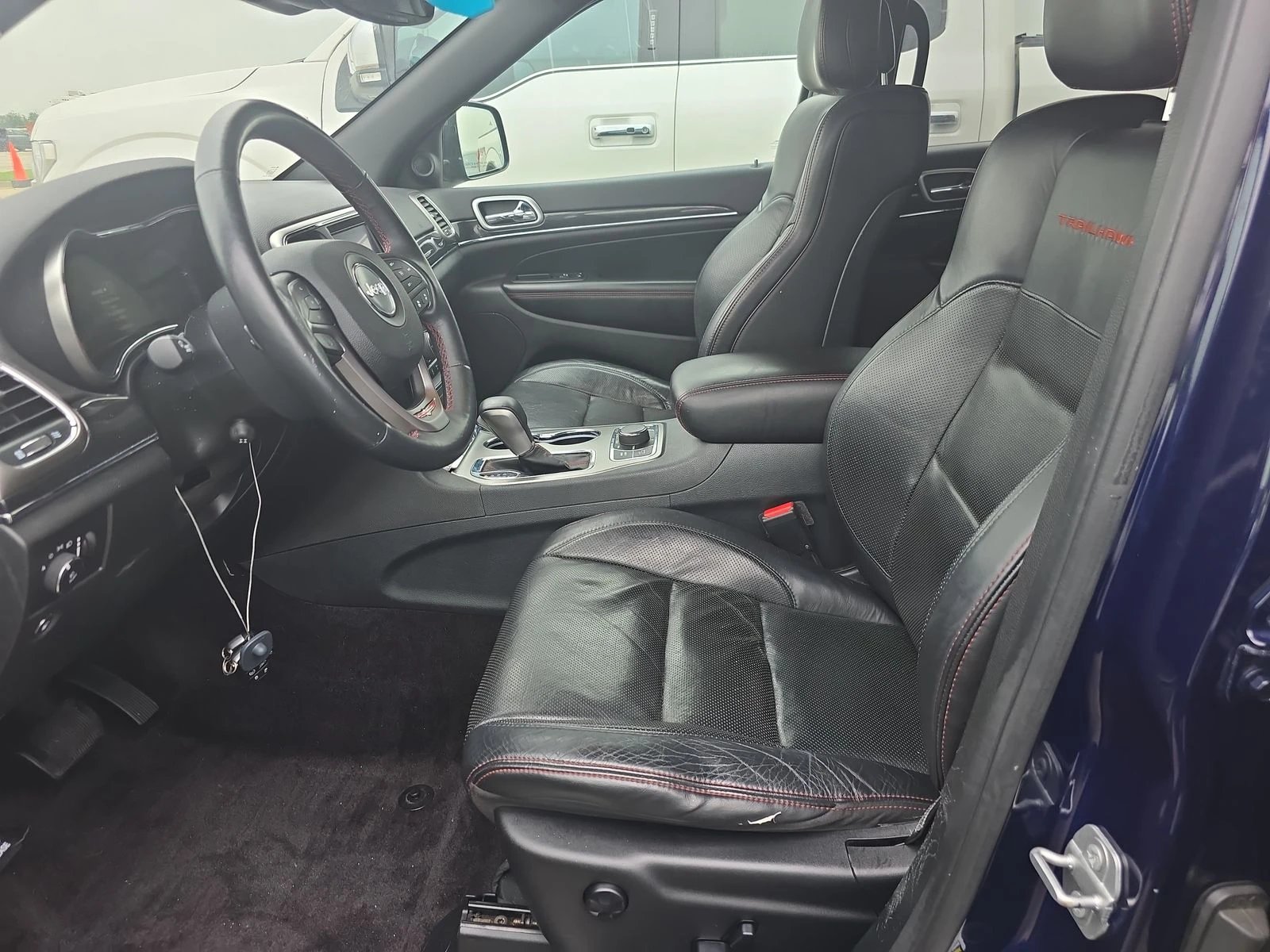 Jeep Grand cherokee TRAILHAWK 5.7 HEMI* Обдух* 8ZF* Дистроник* Пано*  - изображение 8