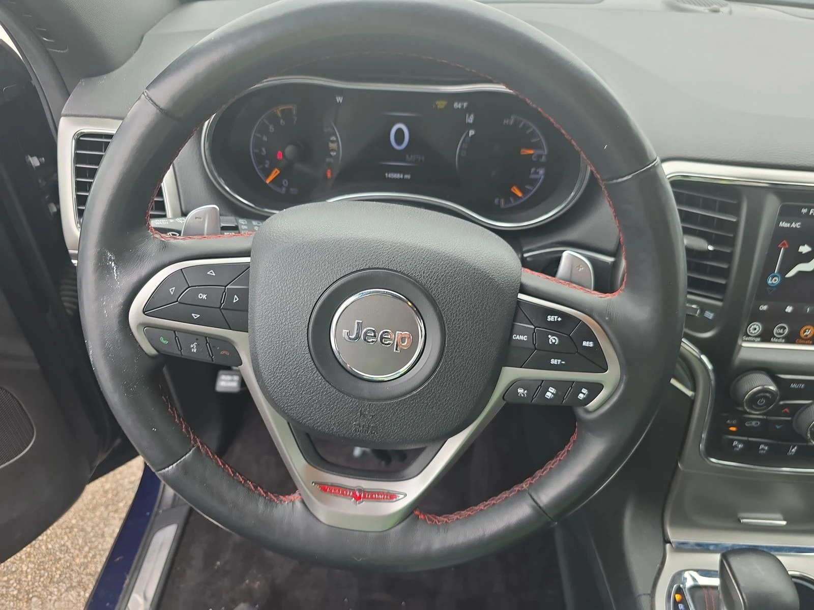 Jeep Grand cherokee TRAILHAWK 5.7 HEMI* Обдух* 8ZF* Дистроник* Пано*  - изображение 9