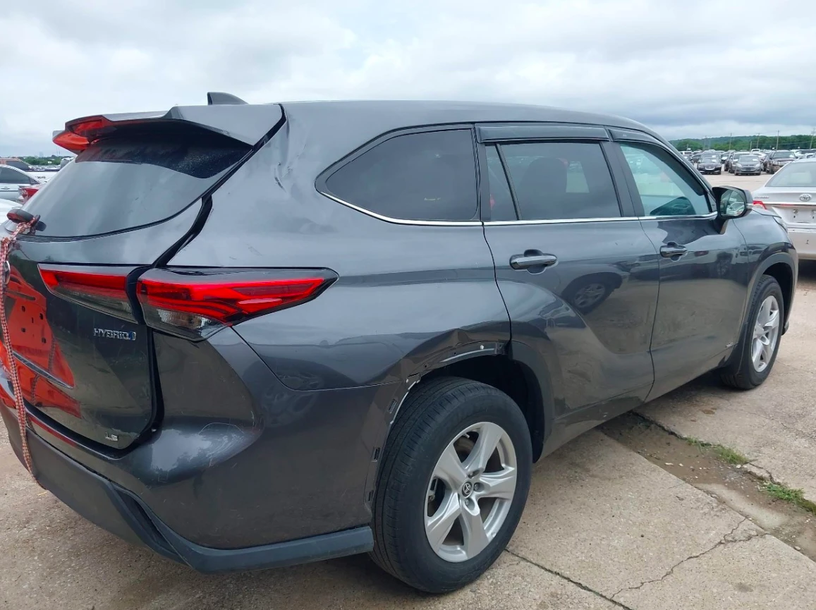 Toyota Highlander HYBRID LE - изображение 7