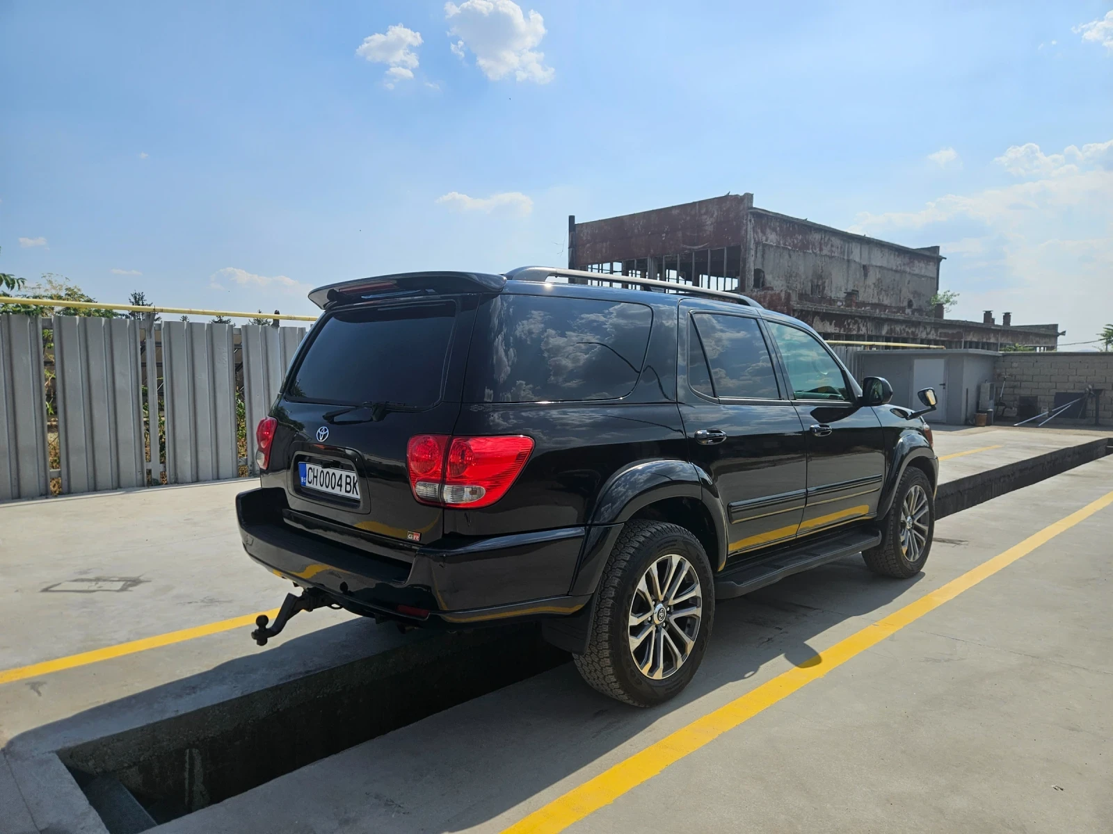 Toyota Land cruiser V8 4x4 LPG Sequoia  - изображение 7
