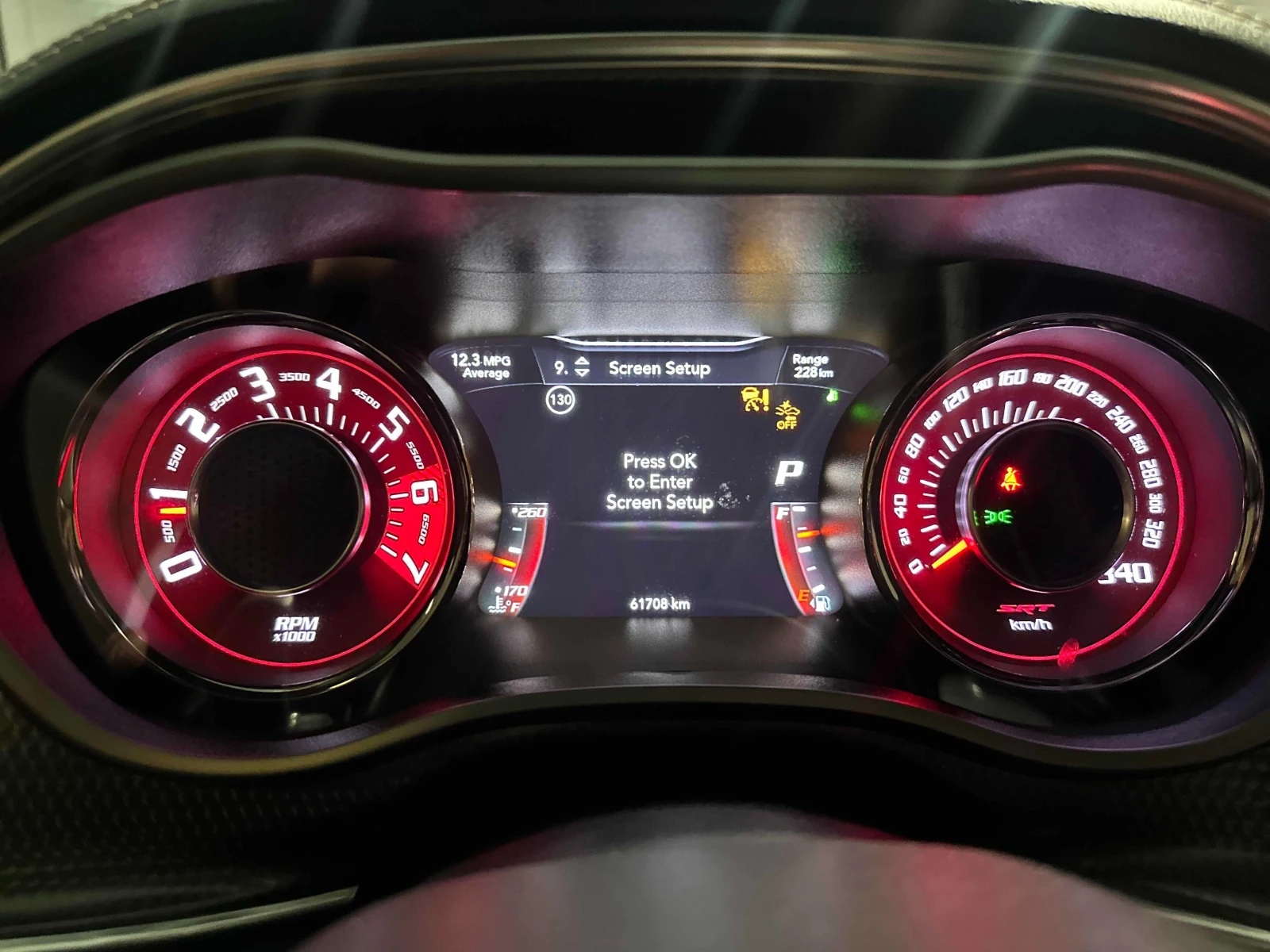 Dodge Challenger CARFAX * * АВТО КРЕДИТ * *  - изображение 9