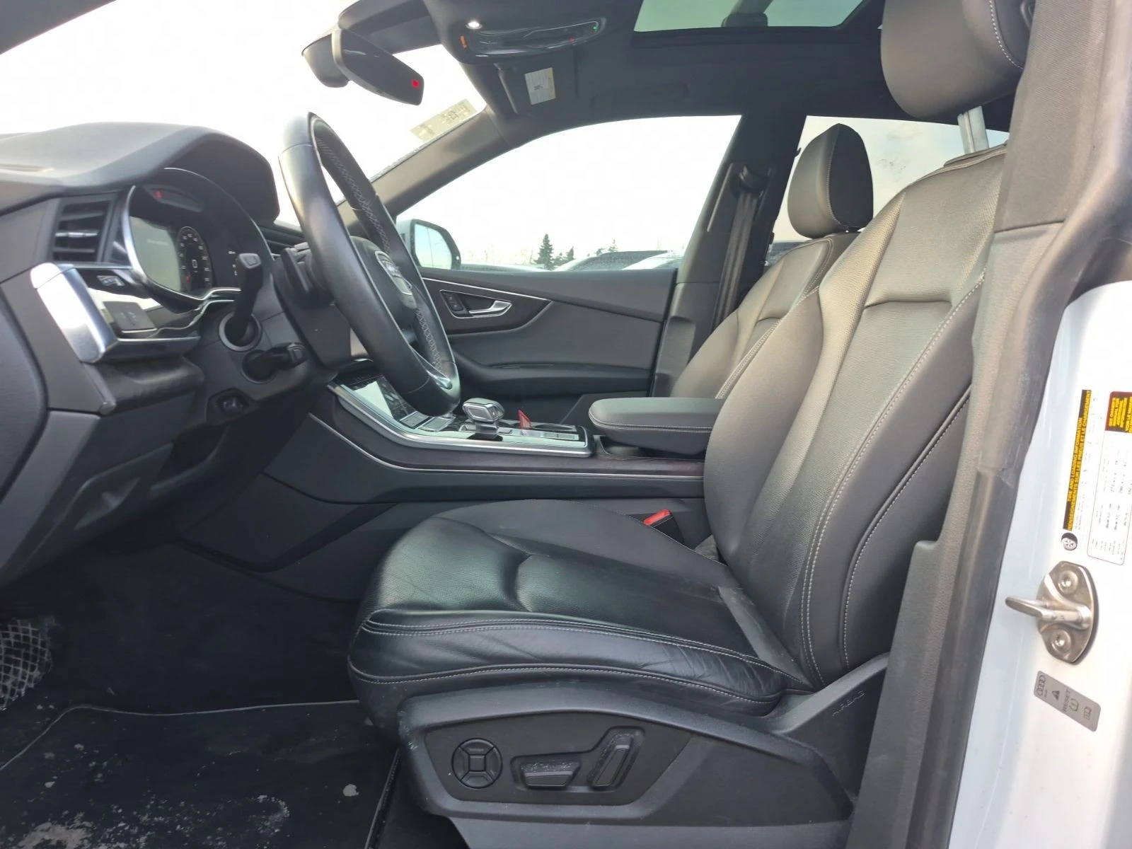 Audi Q8 PROGRESSIV С РЕГИСТРАЦИЯ & АВТО КРЕДИТ - изображение 8