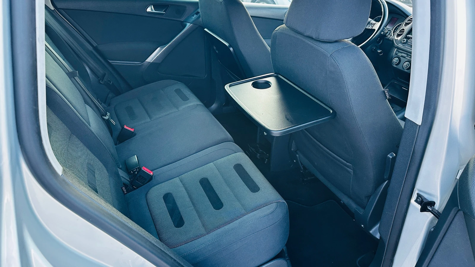 VW Tiguan 2.0d-4motion-6 скорости-Италия - изображение 9