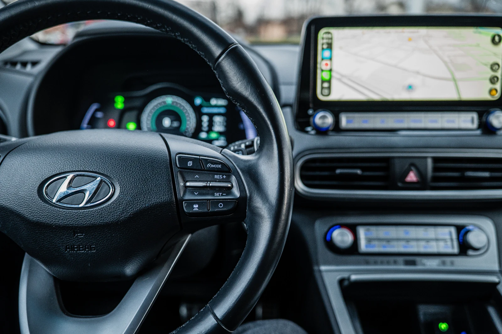 Hyundai Kona 64kWh SOH100% Термопомпа Гаранция , снимка 6 - Автомобили и джипове - 53975971