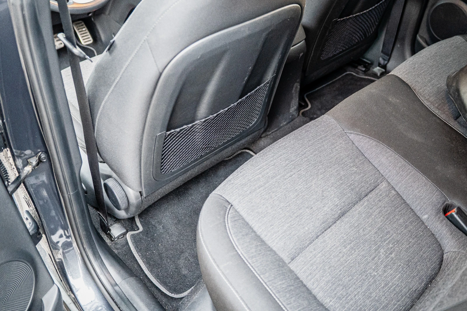 Hyundai Kona 64kWh SOH100% Термопомпа Гаранция , снимка 9 - Автомобили и джипове - 53975971