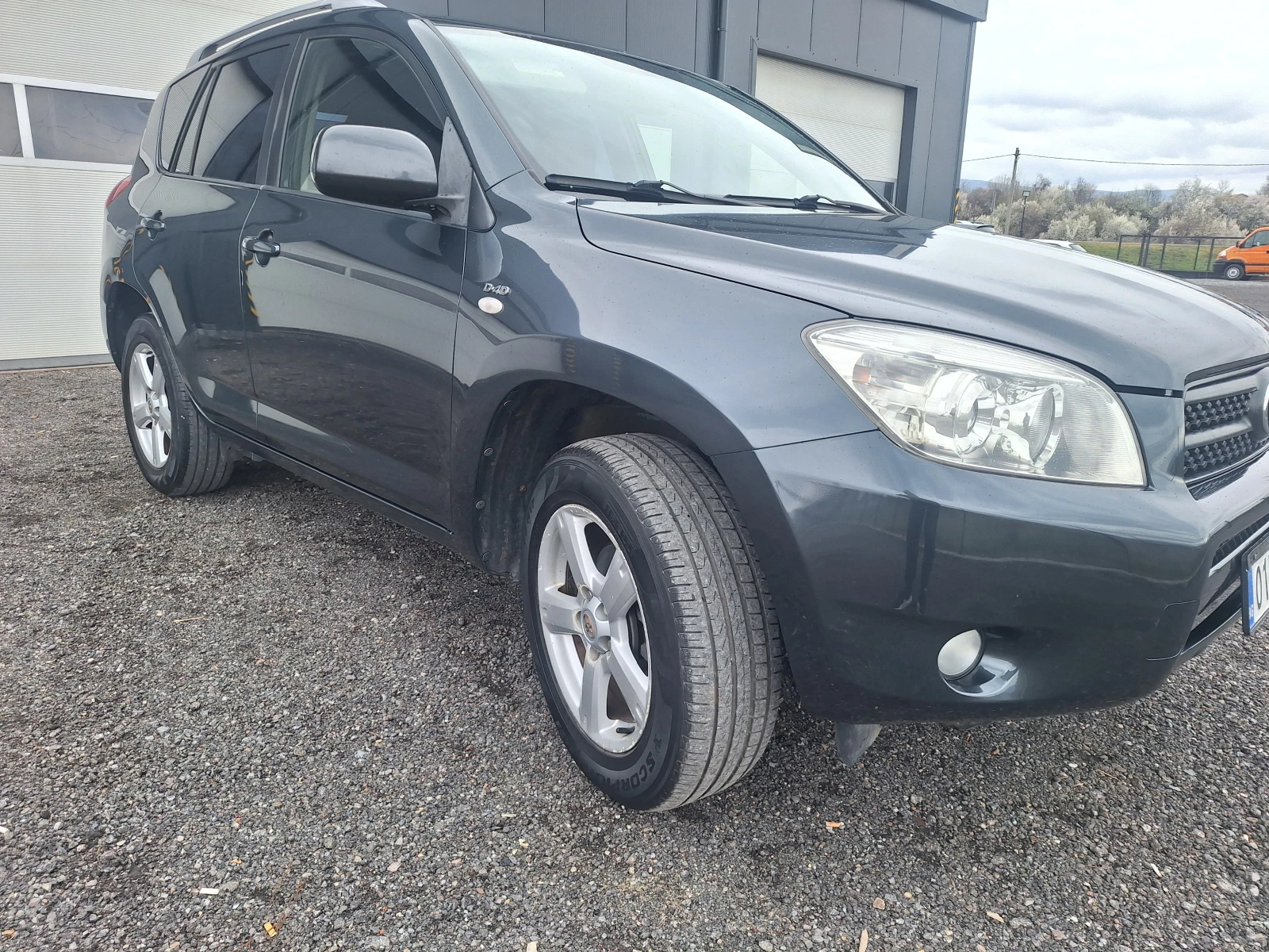 Toyota Rav4 2.2d4d 136k.c, снимка 3 - Автомобили и джипове - 54057733