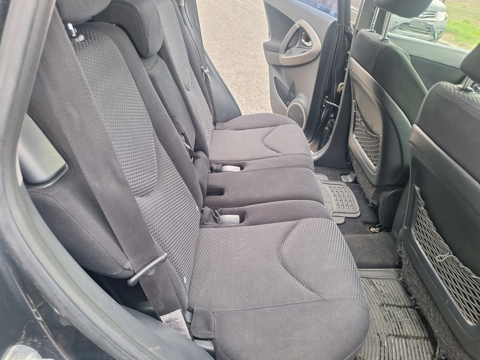 Toyota Rav4 2.2d4d 136k.c | Mobile.bg � ����������� 11